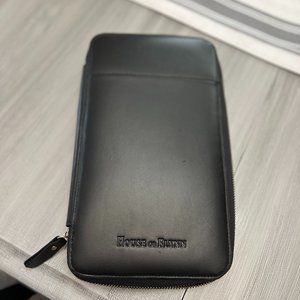 House of Flynn Travel Wallet